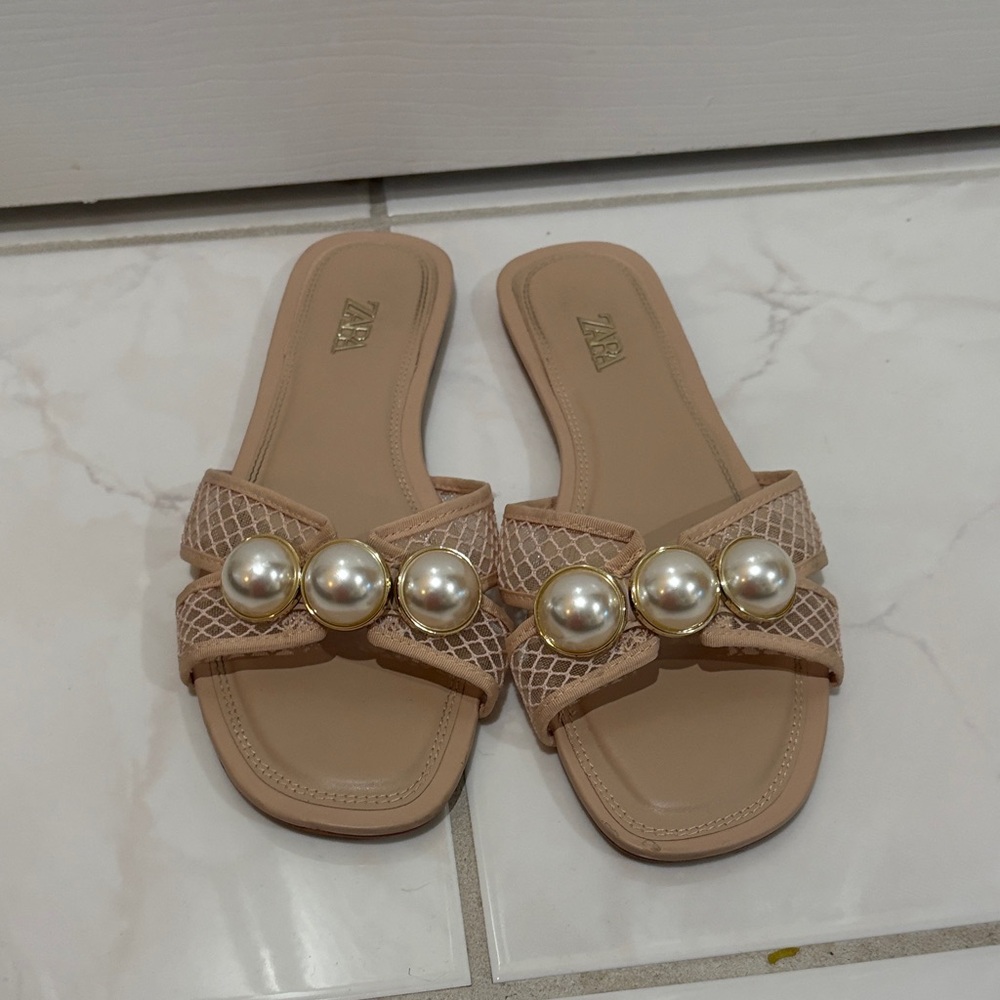 Zara Women's Beige Sandals with Pearl Details